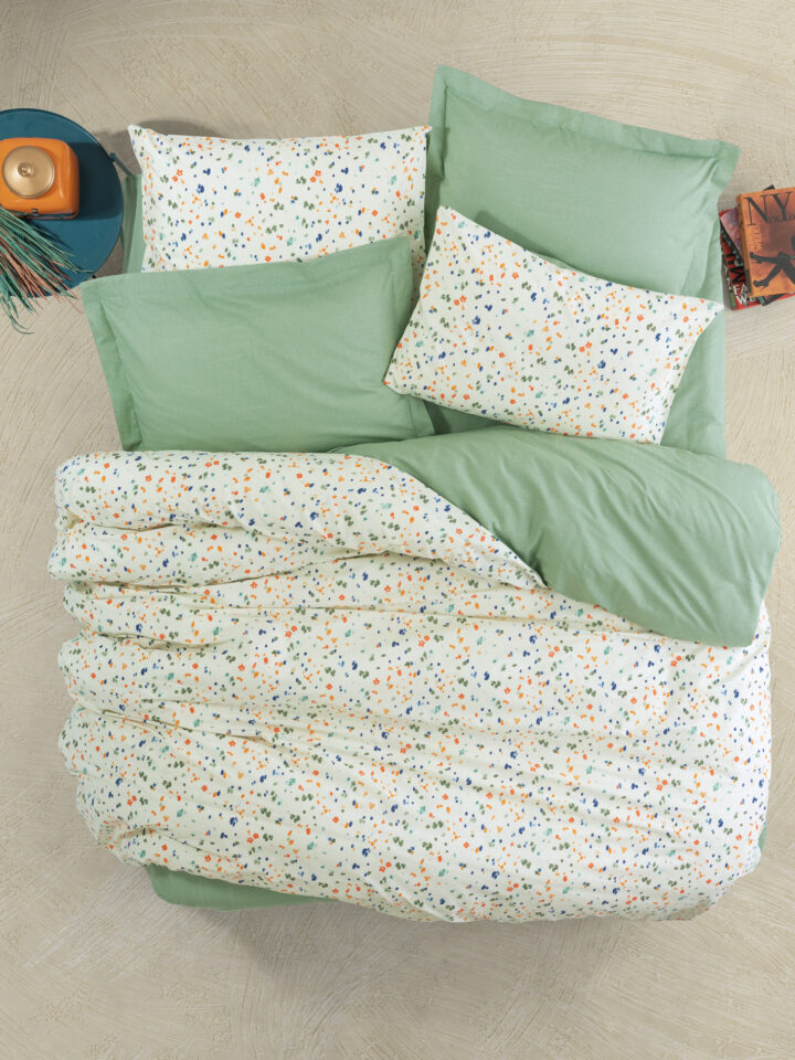 Lola - Green - Green White Orange Dark Blue